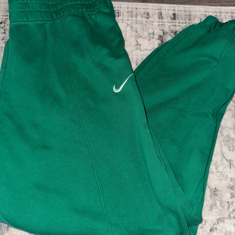 Nike Women's Green Joggers